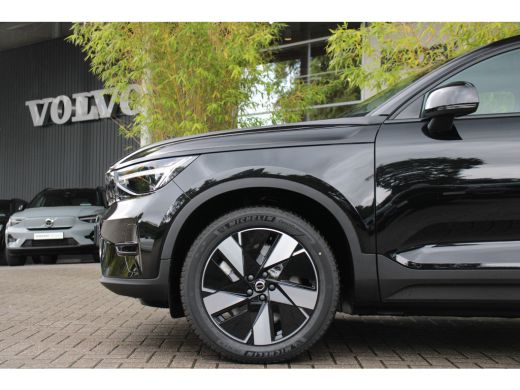 Volvo  C40 Single Motor Extended Range Plus 82 kWh | Achteruitrijcamera | Panoramadak | Adaptieve Cruise met... ActivLease financial lease