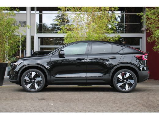 Volvo  C40 Single Motor Extended Range Plus 82 kWh | Achteruitrijcamera | Panoramadak | Adaptieve Cruise met... ActivLease financial lease