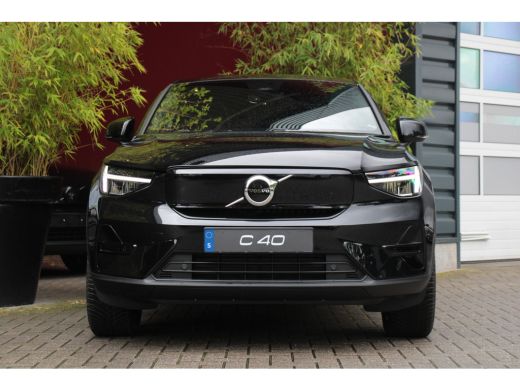 Volvo  C40 Single Motor Extended Range Plus 82 kWh | Achteruitrijcamera | Panoramadak | Adaptieve Cruise met... ActivLease financial lease
