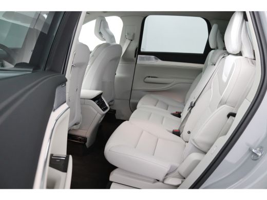 Volvo  EX90 Twin Motor Performance Ultra 7p. 111 kWh | Luchtvering | Bowers&Wilkins | Pixel LED | Trekhaak | ... ActivLease financial lease