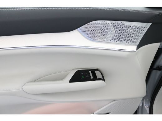 Volvo  EX90 Twin Motor Performance Ultra 7p. 111 kWh | Luchtvering | Bowers&Wilkins | Pixel LED | Trekhaak | ... ActivLease financial lease