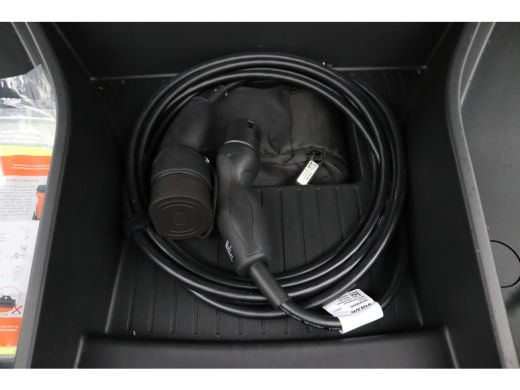 Volvo  EX90 Twin Motor Performance Ultra 7p. 111 kWh | Luchtvering | Bowers&Wilkins | Pixel LED | Trekhaak | ... ActivLease financial lease