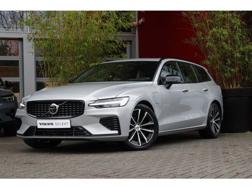 Volvo  V60 2.0 T6 Recharge AWD Plus Dark | Adaptive Cruise | BLIS | Camera | Stuur/stoelverwarming | Keyless...