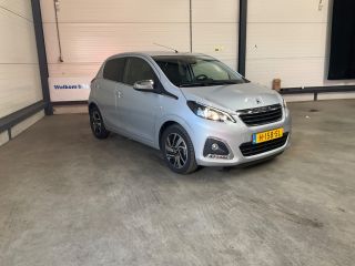 Peugeot 108 1.0 e-VTi Allure Airco | Camera | Cruise Control | LMV 15" | Mistlampen |