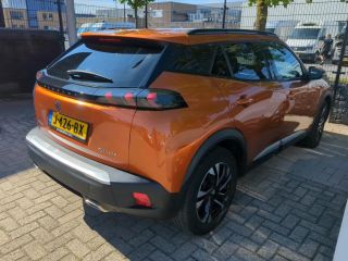 Peugeot 2008 1.2 PureTech GT-Line | Navigatie By App | Achteruitrijcamera | Climate Control | Cruise Control |...