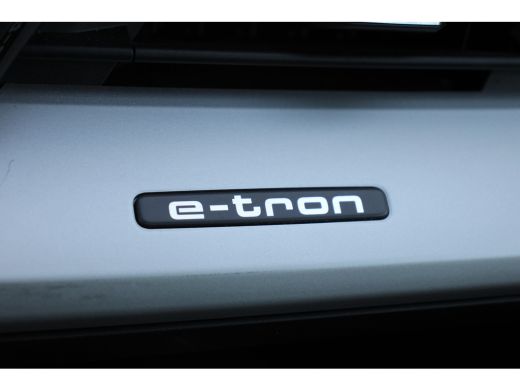 Audi Q4 e-tron 55 kWh | NL-AUTO! | 1 EIGENAAR! | STOELVERWARMING | STANDKACHEL | DEALER OH! | PARK SENS | CRUISE... ActivLease financial lease