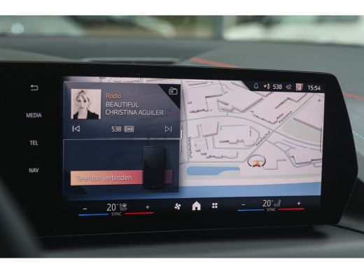 BMW 1 Serie 120 M Sport Automaat / Sportstoelen / Achteruitrijcamera / M Adaptief onderstel / Adaptieve LED /... ActivLease financial lease