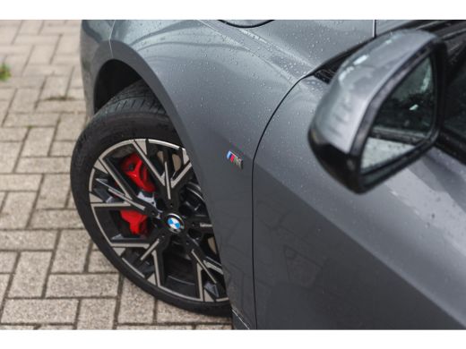 BMW 1 Serie 120 M Sport Automaat / Sportstoelen / Achteruitrijcamera / M Adaptief onderstel / Adaptieve LED /... ActivLease financial lease