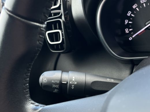 Citroën C3 Aircross 1.2 PureTech S&S Shine Keyless | Camera | Parkeersensoren voor + Achter | Climate control | ActivLease financial lease