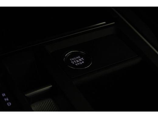 Citroën C5 Aircross 1.2 Hybrid 136-PK Plus PARKEERCAMERA | STOELVERWARMING | ELEKTRISCH VERSTELBARE STOEL | NAVI | AD... ActivLease financial lease