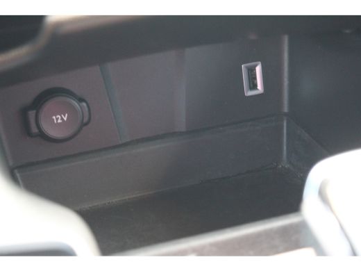 DS DS 7 E-Tense Business 225 PK HyBrid | Carplay | Keyless | Navi | Climate & Cruise Controle | 225 PK Hy... ActivLease financial lease