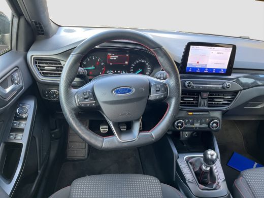 Ford Focus 1.0 EcoBoost Hybrid ST Line Business LED | Keyless | Camera | Parkeersensoren voor + Achter | Car... ActivLease financial lease