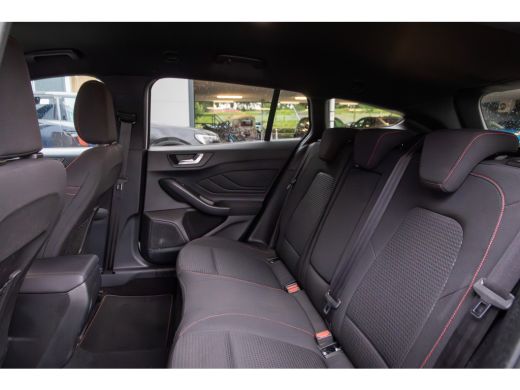 Ford Focus 1.0 EcoBoost Hybrid ST Line X | 155pk! | Achteruitrijcamera | Apple Carplay/Android Auto|telefoon... ActivLease financial lease