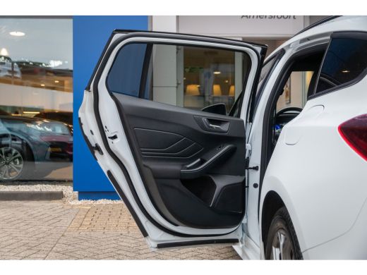 Ford Focus 1.0 EcoBoost Hybrid ST Line X | 155pk! | Achteruitrijcamera | Apple Carplay/Android Auto|telefoon... ActivLease financial lease
