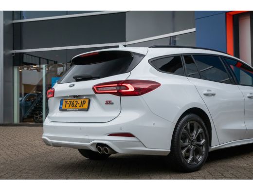 Ford Focus 1.0 EcoBoost Hybrid ST Line X | 155pk! | Achteruitrijcamera | Apple Carplay/Android Auto|telefoon... ActivLease financial lease