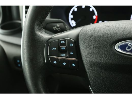 Ford Transit Custom 300 2.0 TDCI L2H1 Limited | DC | Airco | Cruise | Carplay | Navigatie | 2xSchuifdeur | Trekhaak ActivLease financial lease