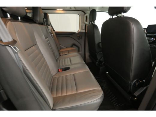 Ford Transit Custom 300 2.0 TDCI L2H1 Limited | DC | Airco | Cruise | Carplay | Navigatie | 2xSchuifdeur | Trekhaak ActivLease financial lease