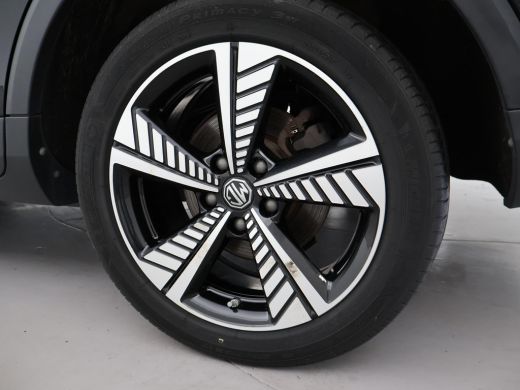 MG ZS EV EV 45 kWh LUXURY + PANORAMA | LEDER | ADAPTIVE CRUISE | CAMERA | STOELVERW. | CARPLAY ActivLease financial lease
