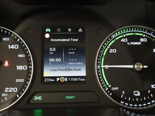 MG ZS EV EV 45 kWh LUXURY + PANORAMA | LEDER | ADAPTIVE CRUISE | CAMERA | STOELVERW. | CARPLAY ActivLease financial lease