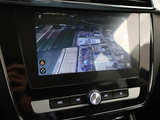 MG ZS EV EV 45 kWh LUXURY + PANORAMA | LEDER | ADAPTIVE CRUISE | CAMERA | STOELVERW. | CARPLAY ActivLease financial lease