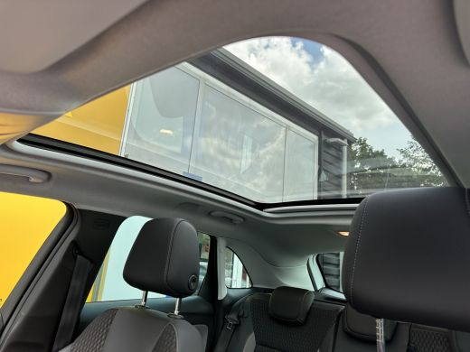 Opel Crossland X 1.2 130PK Turbo AUTOMAAT Ultimate | TREKHAAK AFNEEMBAAR| AGR-COMFORTSTOELEN| STOEL-, STUUR- EN VO... ActivLease financial lease