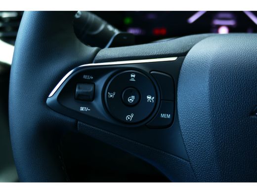 Opel Mokka 1.2 TURBO 130PK ULTIMATE AUTOMAAT / NAVI /ALCANTARA / CLIMA / PDC / 18"LMV / CAMERA / KEYLESS / F... ActivLease financial lease