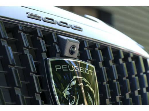 Peugeot 2008 1.2 PureTech 130 GT PACK AUTOMAAT / NAVI / ALCANATARA / PDC / CLIMA / 17"LMV / CAMERA V+A / KEYLE... ActivLease financial lease