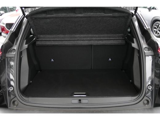 Peugeot 2008 1.2 PureTech 130 GT PACK AUTOMAAT / NAVI / ALCANATARA / PDC / CLIMA / 17"LMV / CAMERA V+A / KEYLE... ActivLease financial lease