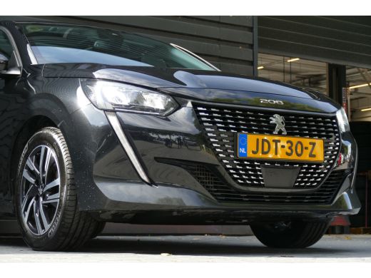 Peugeot 208 1.2 PURETECH 100PK ALLURE PACK / NAVI / LED / PDC / 16"LMV / CAMERA / PANO.DAK / WINTERPAKKET / B... ActivLease financial lease