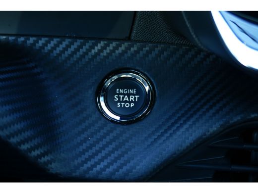 Peugeot 208 1.2 PURETECH 100PK ALLURE PACK / NAVI / LED / PDC / 16"LMV / CAMERA / PANO.DAK / WINTERPAKKET / B... ActivLease financial lease