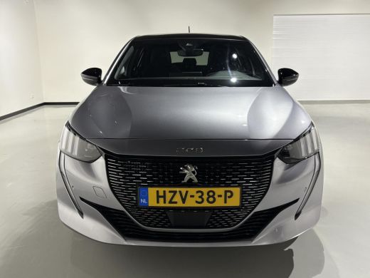 Peugeot 208 1.2 PureTech GT 100PK|Panodak|Keyless|Camera|Navi|3D|17"|Leder/Alcantara|ACC|Side-assist| ActivLease financial lease