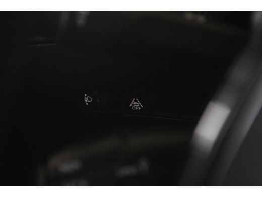 Peugeot 208 1.2 Turbo 100-PK Allure PARKEERCAMERA | NAVI | CARPLAY | CLIMATE CONTROL | DAB ActivLease financial lease