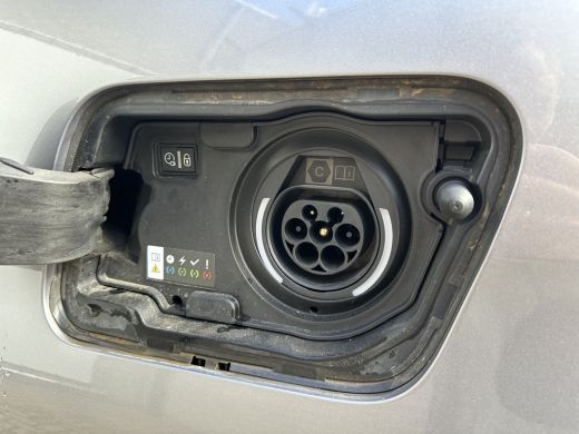 Peugeot 3008 1.6 HYbrid 225 Allure Pack Business ActivLease financial lease