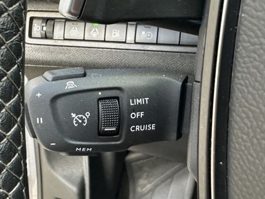 Peugeot 3008 1.6 HYbrid 225 Allure Pack Business ActivLease financial lease