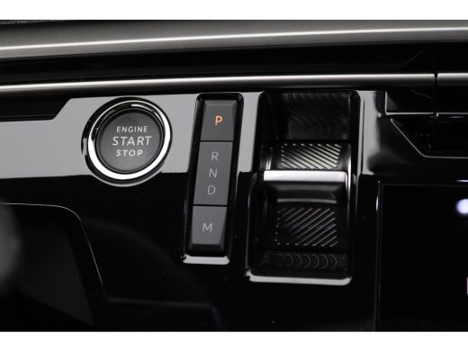 Peugeot 3008 € 4000,- Voorraad Voordeel | 1.2 Hybrid 145 GT | Elektrisch glazen panorama-dak | Elektrisch vers... ActivLease financial lease