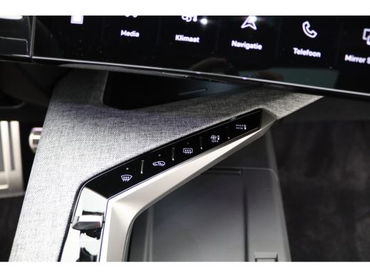Peugeot 3008 € 4000,- Voorraad Voordeel | 1.2 Hybrid 145 GT | Elektrisch glazen panorama-dak | Elektrisch vers... ActivLease financial lease