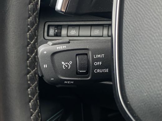 Peugeot 3008 1.6 HYbrid 225 Allure | Elek. Achterklep | Camera | Keyless | Cruise | Navi | Carplay | LED | Ele... ActivLease financial lease