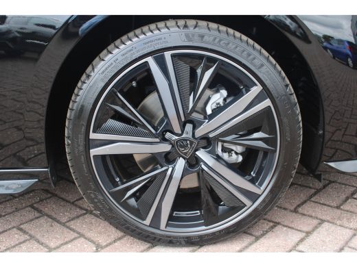 Peugeot 308 SW 1.2 Hybrid 136 e-DCS6 GT | Automaat | Navigatie | Camera | Stoelverwarming | AGR | Elektrische... ActivLease financial lease