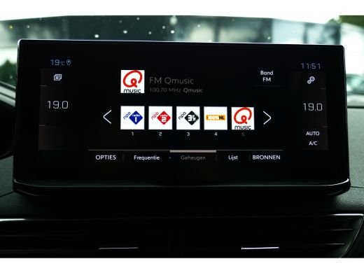 Peugeot 5008 1.2 PURETECH 130PK 7-ZITS AUTOMAAT / NAVI / CLIMA / PDC / 18"LMV / CAMERA / KEYLESS / FULL-LED / ... ActivLease financial lease