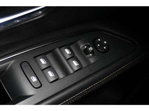 Peugeot 5008 1.6 PURETECH 180PK 7-ZITS GT PACK AUTOMAAT / NAVI / ALCANTARA / CLIMA / PDC / 18"LMV / CAMERA / K... ActivLease financial lease