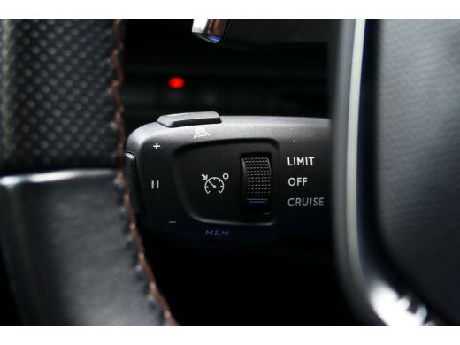 Peugeot 5008 1.6 PURETECH 180PK 7-ZITS GT PACK AUTOMAAT / NAVI / ALCANTARA / CLIMA / PDC / 18"LMV / CAMERA / K... ActivLease financial lease