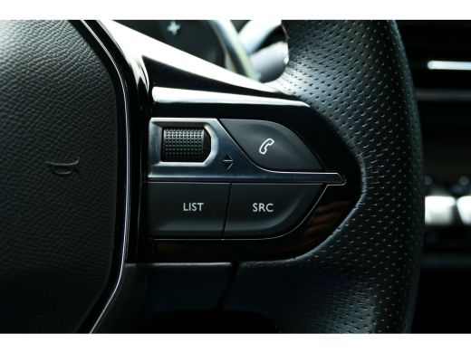 Peugeot 5008 1.6 PURETECH 180PK 7-ZITS GT PACK AUTOMAAT / NAVI / ALCANTARA / CLIMA / PDC / 18"LMV / CAMERA / K... ActivLease financial lease