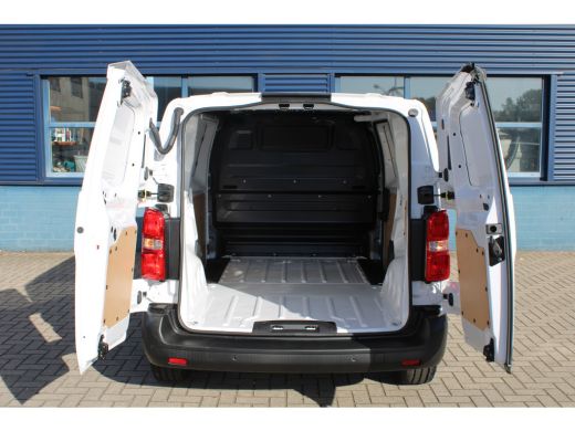 Peugeot Expert L2 2.0 BlueHDi 145 PK NAVI | DRAADLOOS CARPLAY | FACELIFT MODEL | 5,9% RENTE FINANCIAL LEASE ActivLease financial lease