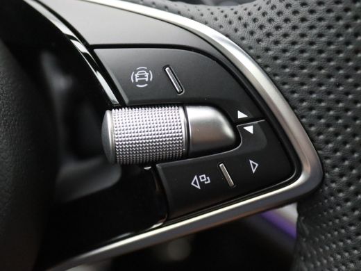 Skoda Elroq 85 Sportline Edition Alarm, Head-Up Display, 360gr. Camera, Stoel-Stuurverwarming, Clima, Warmtep... ActivLease financial lease