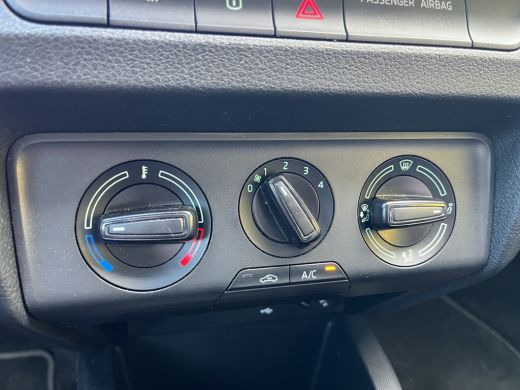 Skoda Fabia Combi 1.0 TSI Ambition Parkeersensoren achter | Carplay/android auto | Airco | Cruise control | ActivLease financial lease
