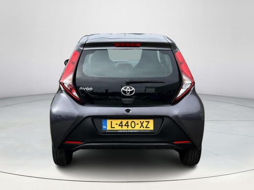 Toyota Aygo 1.0 VVT-i x-fun ActivLease financial lease