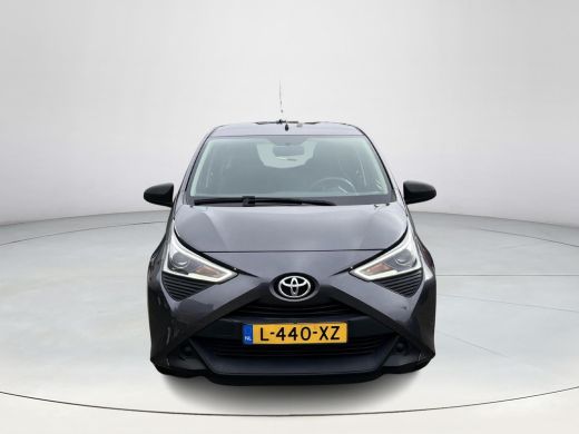 Toyota Aygo 1.0 VVT-i x-fun ActivLease financial lease
