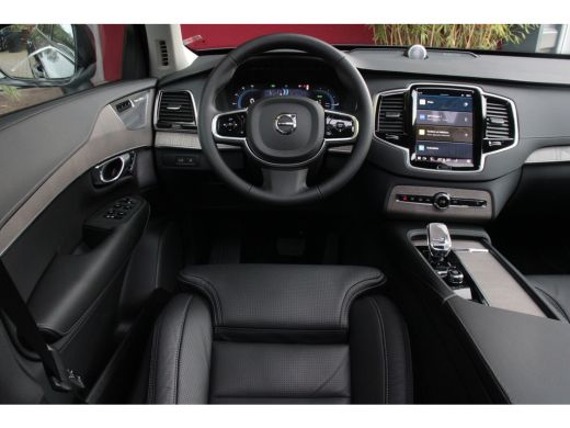 Volvo  XC90 T8 Recharge AWD 455pk Ultimate Dark | Bowers&Wilkins | Luchtvering | Massage | Trekhaak | 360 Cam... ActivLease financial lease