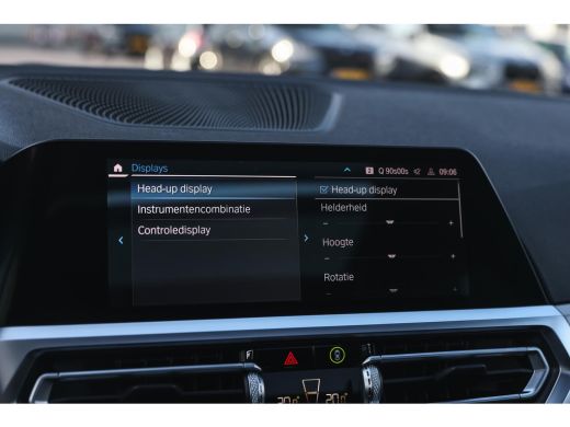 BMW 3 Serie Touring 330e High Executive M Sport Automaat / Panoramadak / Sportstoelen / Achteruitrijcamera / ... ActivLease financial lease