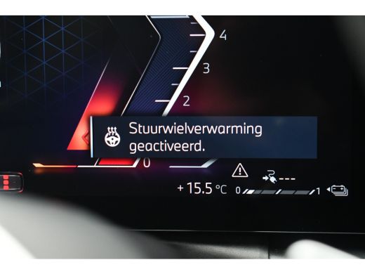 BMW 3 Serie Touring 330e xDrive M-Sport Pro LCI Dravitgrau Pano HUD el-zetels 19inch ActivLease financial lease